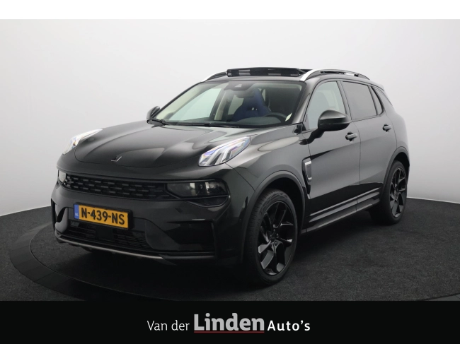 Lynk & Co 01 - 1.5 Plug-in Hybrid 261PK Black Edition | Origineel NL | Camera | Panoramadak