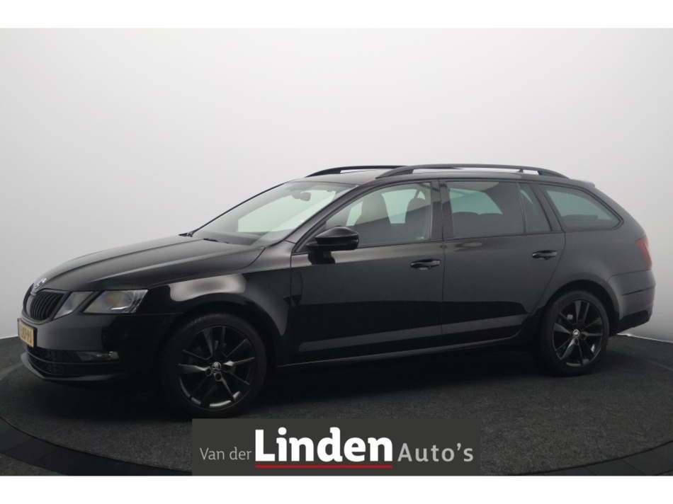 Hoofdafbeelding Škoda Octavia - Combi 1.5 TSI DSG Sport Business | Panoramadak | Camera | Navigatie | Apple Carplay