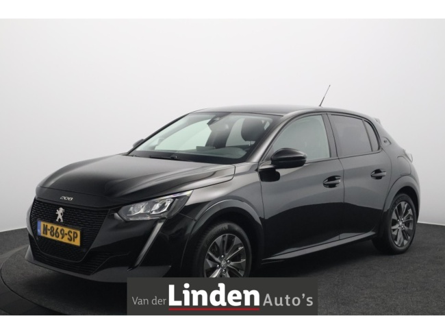 Peugeot e-208 - EV Allure 50 kWh 3 Fase | SOH 96% | Carplay & Android | Parkeersensoren